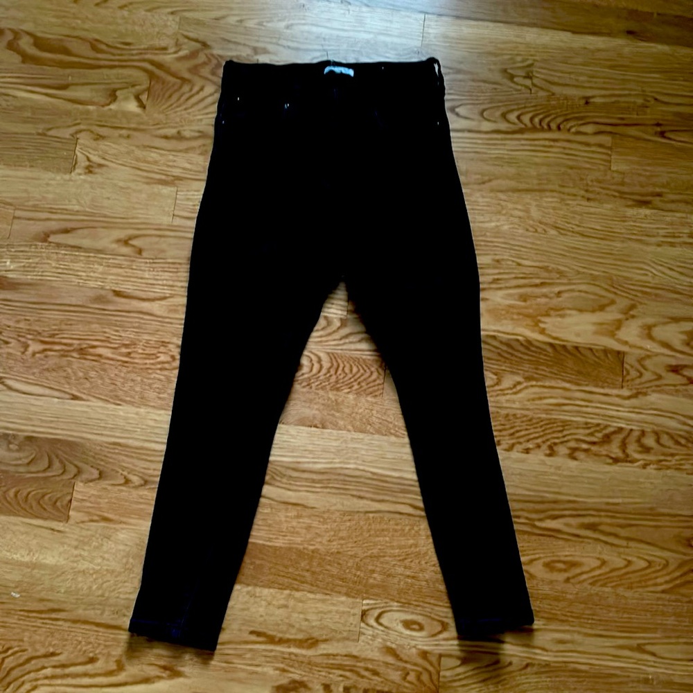 Black stretchy jeans